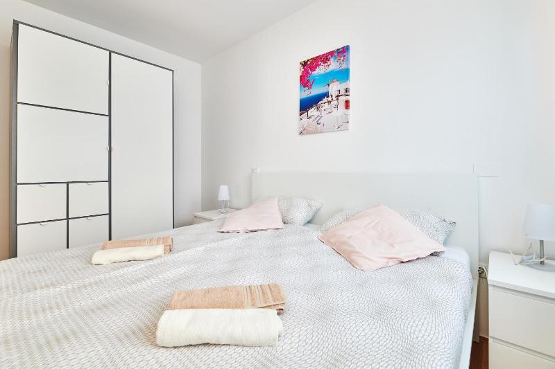 One-Bedroom Apartment with Balcony image 2