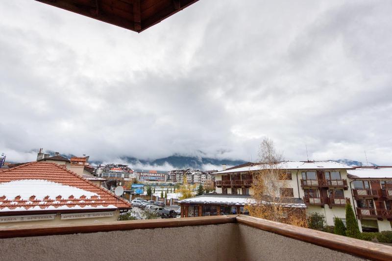 Two-Bedroom Suite (4 Adults) - Free SPA Access image 2
