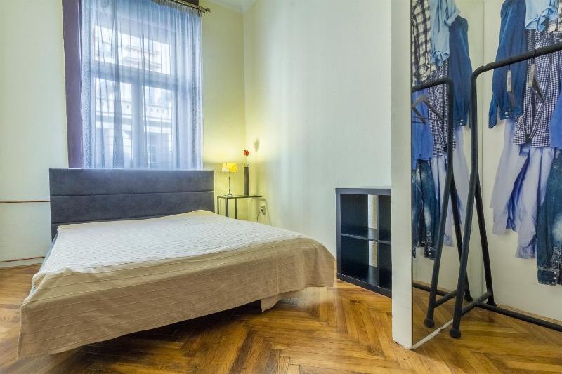 Bessara Apartment - image 11