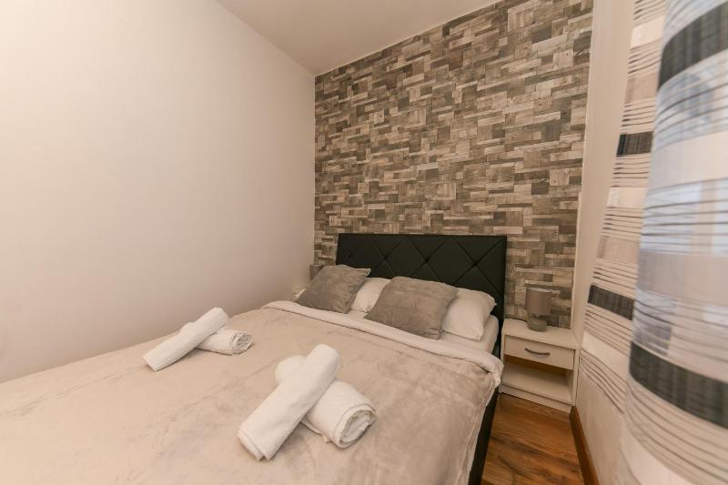 Two-Bedroom Apartment with Sea View and Terrace image 3