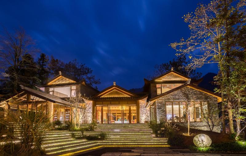 Evergreen Forest Retreat Zhangjiajie Near National Forest Park Avator Park Luxury Nature Escape Free Airport&Train Shuttle Service & Travel itinerary English Speaking Butler - image 30