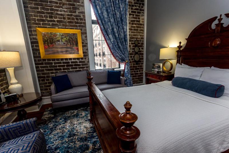 East Bay Inn Historic Inns of Savannah Collection - image 16