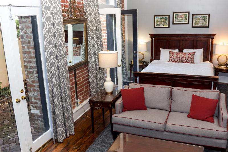 East Bay Inn Historic Inns of Savannah Collection - image 39