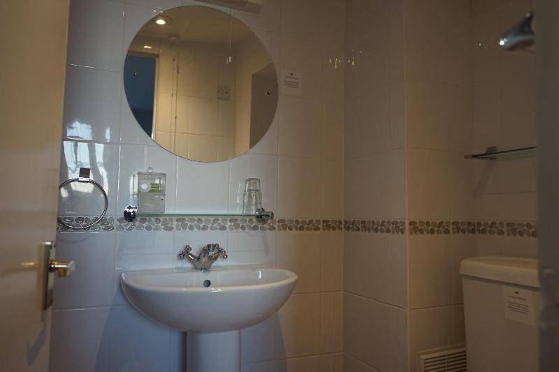 Regency Hotel - image 16