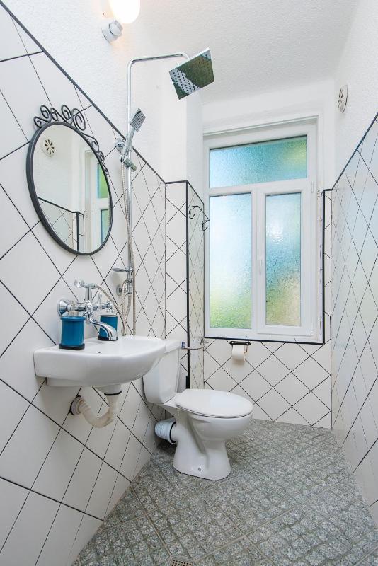 Deluxe Double Room image 2