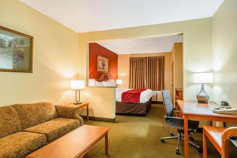 King Suite - Disability Access/Non-Smoking image 1