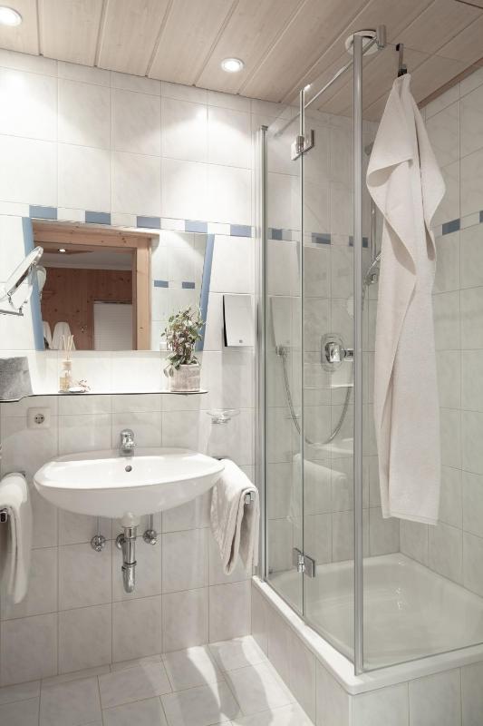 Mini Suite with Balcony and Mountain View image 2