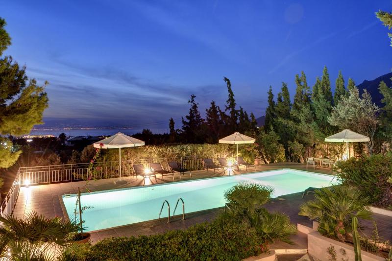 Villa Loutraki Sunset Images