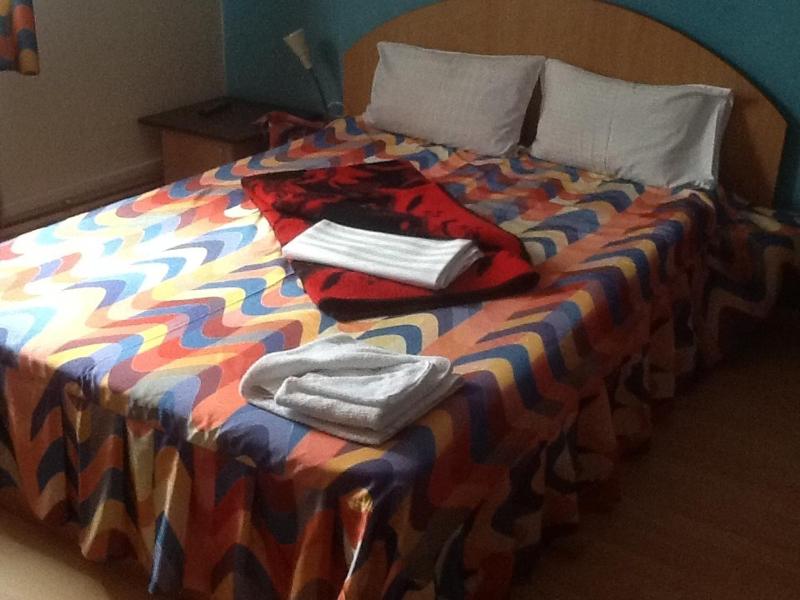 Triple Room image 2