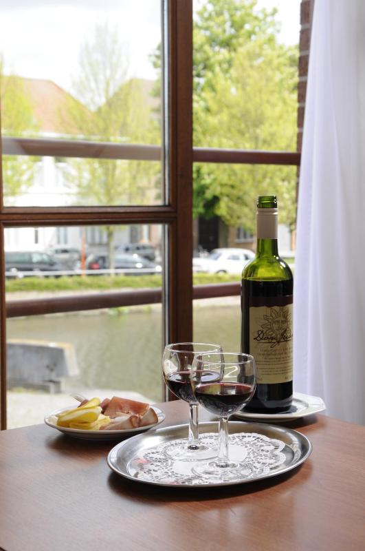 Superior Double or Twin Room with Canal View image 2