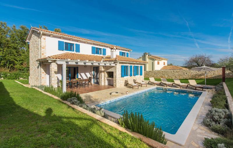 Deluxe Villa with Private Pool image 4