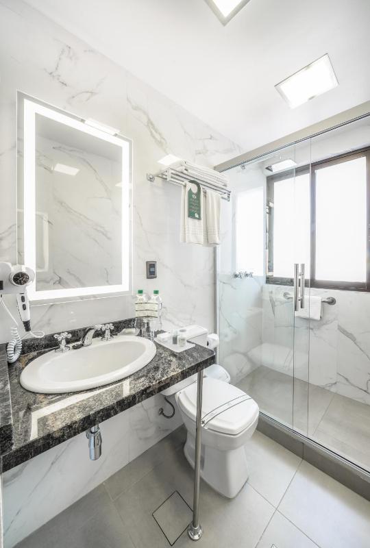 Ritz Apart Hotel - image 11