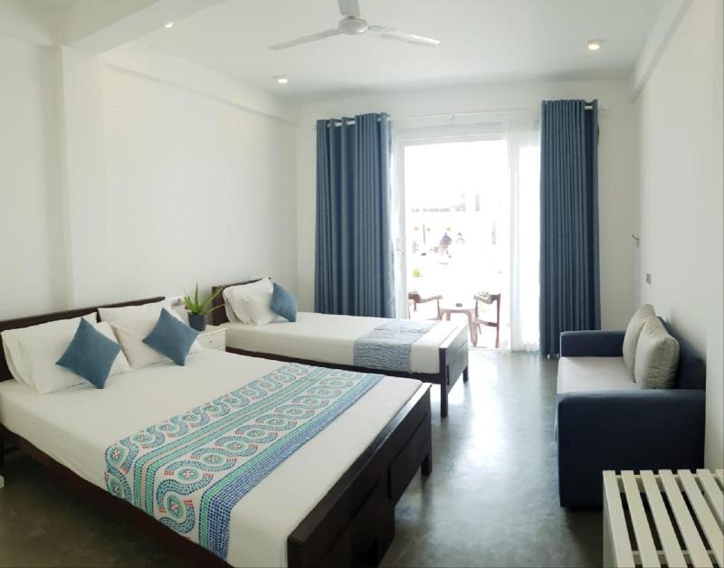 Hotel Blue Note - image 30