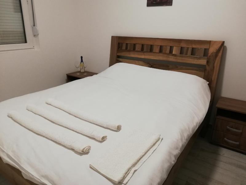 Superior Apartment image 3