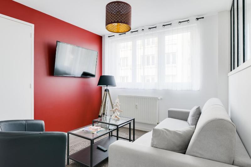 Apartment image 2