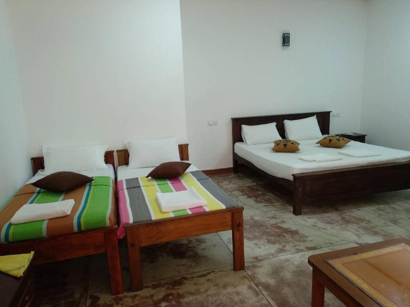 Ocean Gate Negombo - image 45