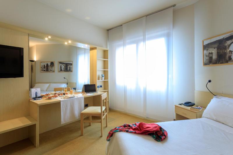 Junior Suite image 1