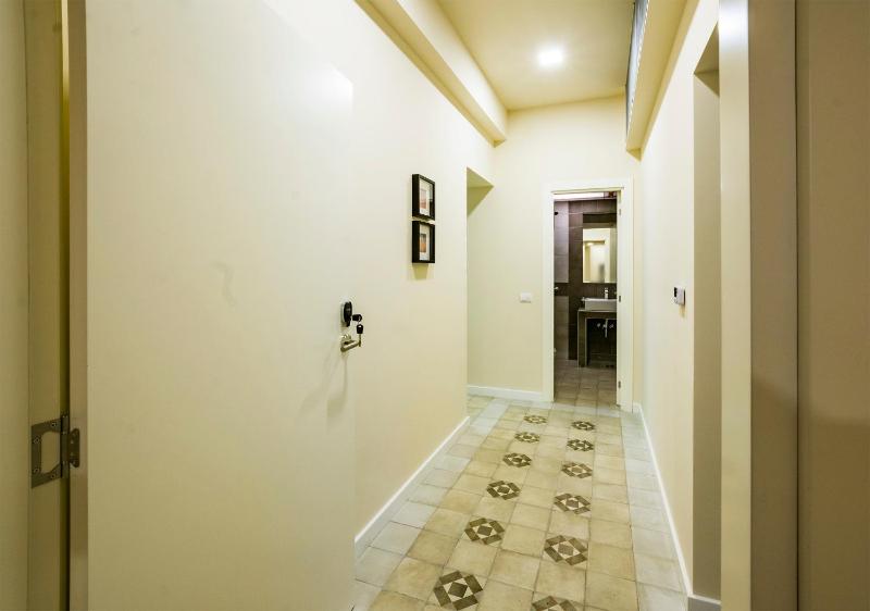 Apartment image 2