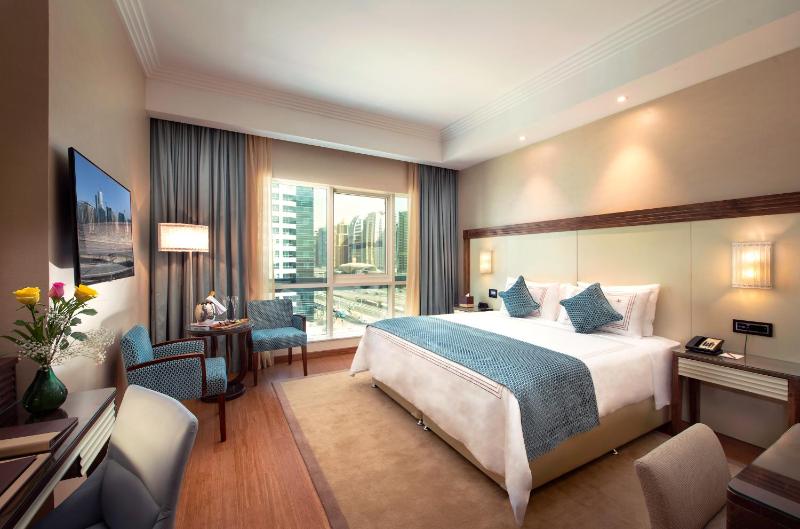 Deluxe King Room City View, Guaranteed Early Check-in (9 am) Late Check-out (3 pm) image 3