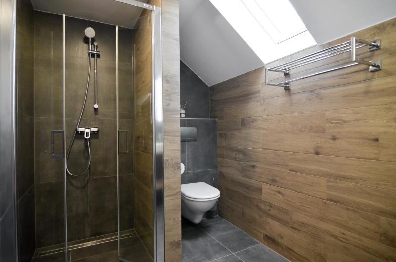 Quadruple Room image 3