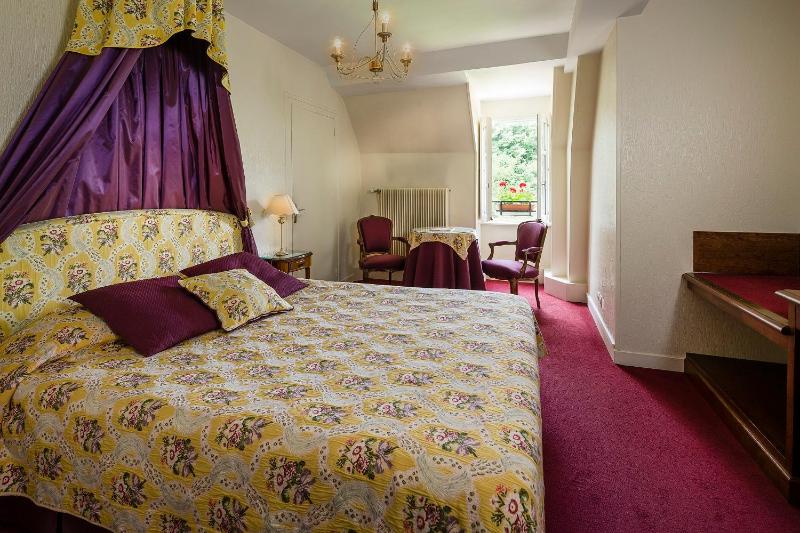 Double Room image 1