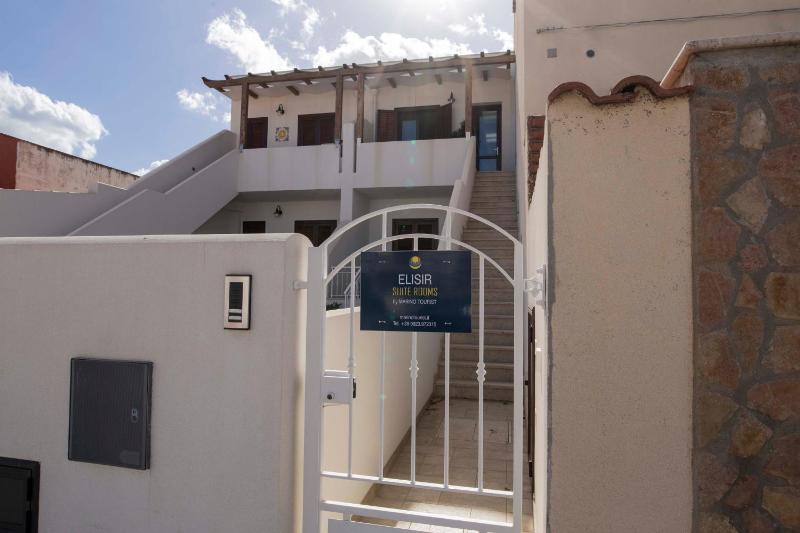Elisir Suite Rooms by Marino Tourist - image 31
