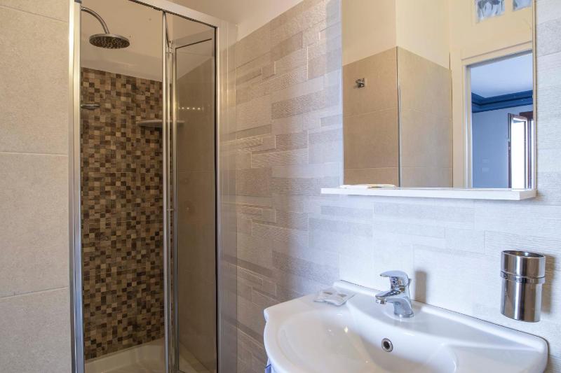 Elisir Suite Rooms by Marino Tourist - image 21