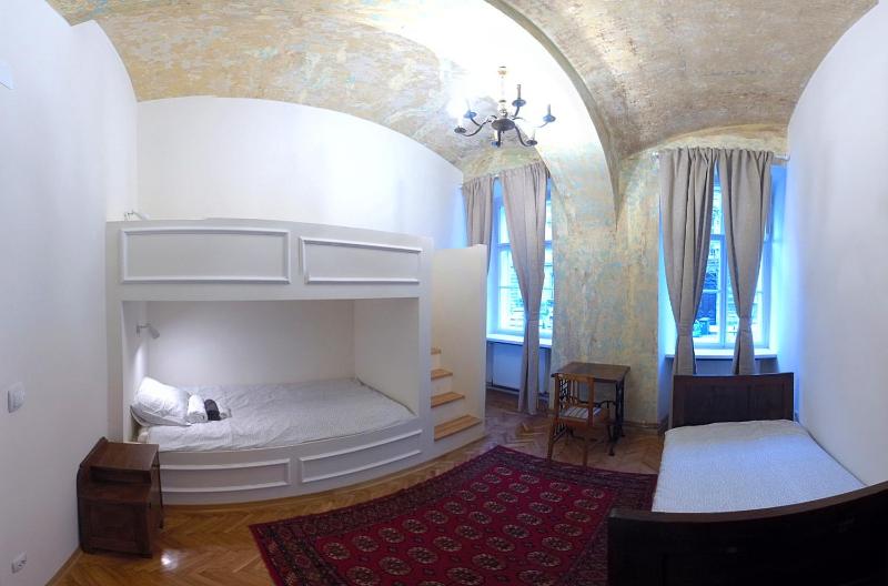 Triple Room image 2