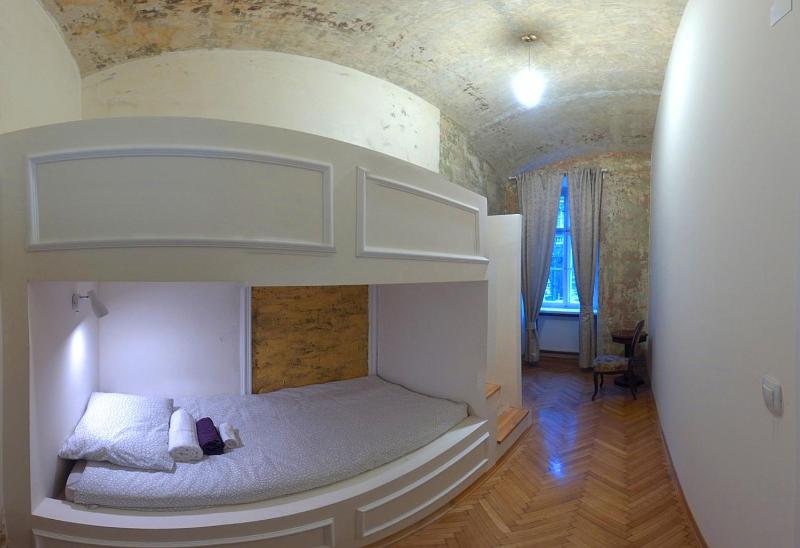 Double Room image 2