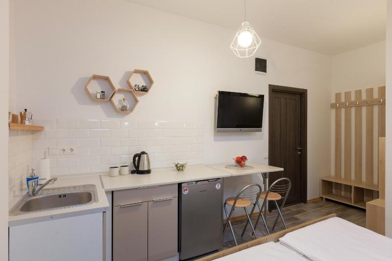 Studio Apartment image 2