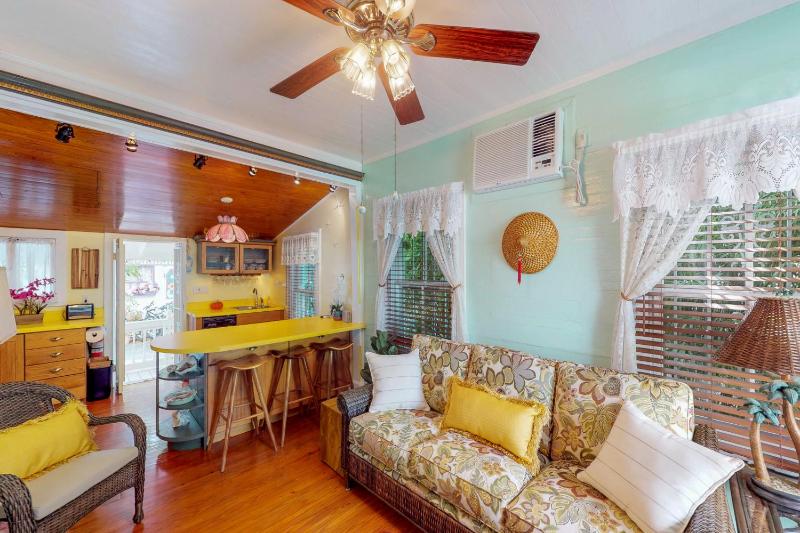 one bedroom house image 1