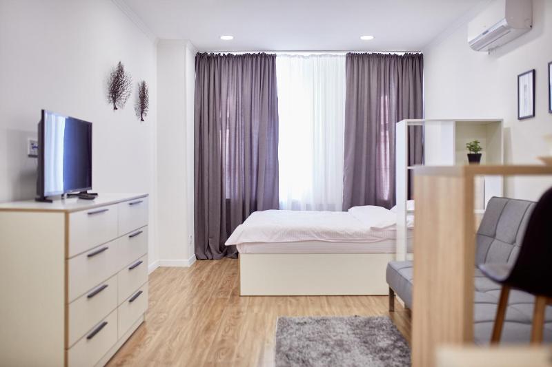 Superior Apartment image 3
