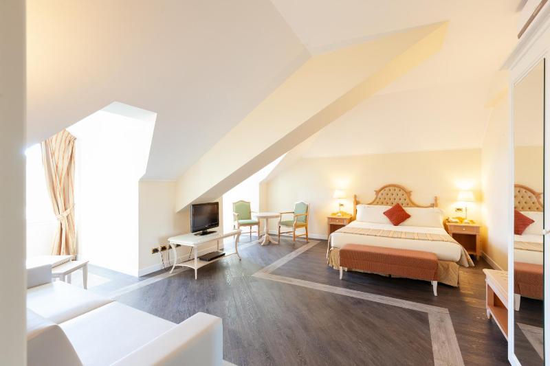 Suite image 2