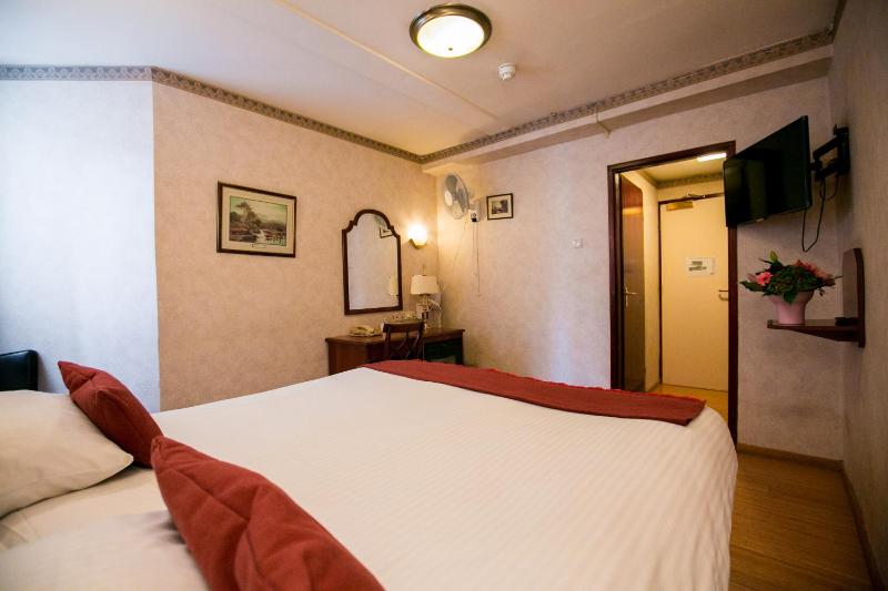 Hotel Atlanta - image 7