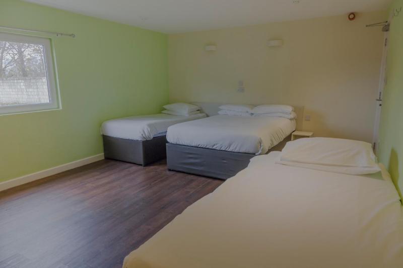 Double Room image 4