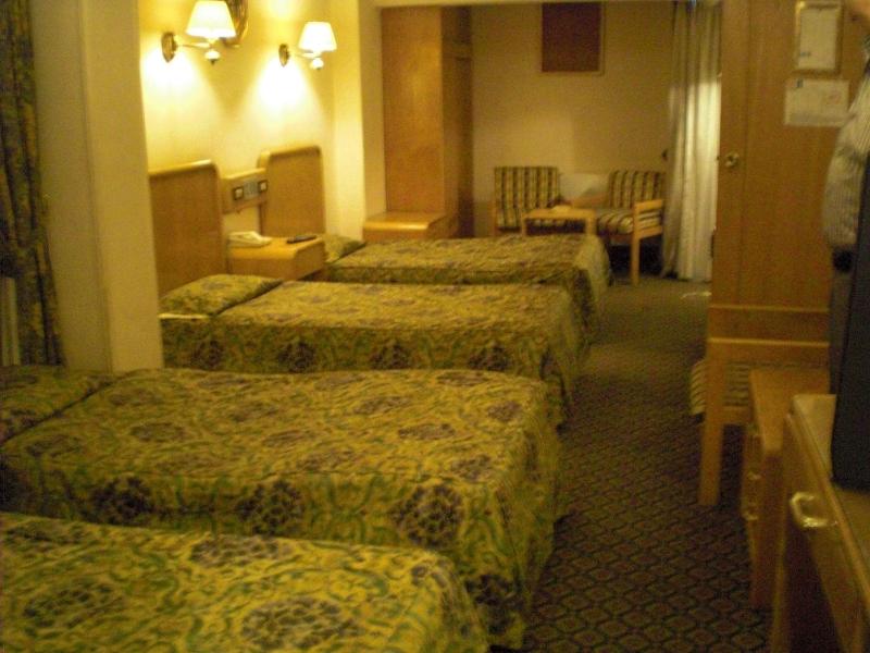 Philippe Luxor Hotel - image 16
