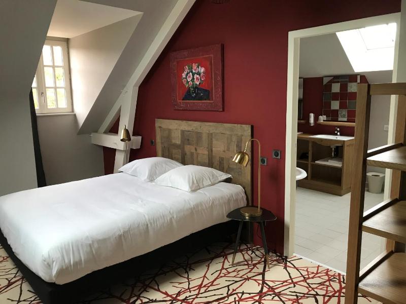 Superior Double Room image 4