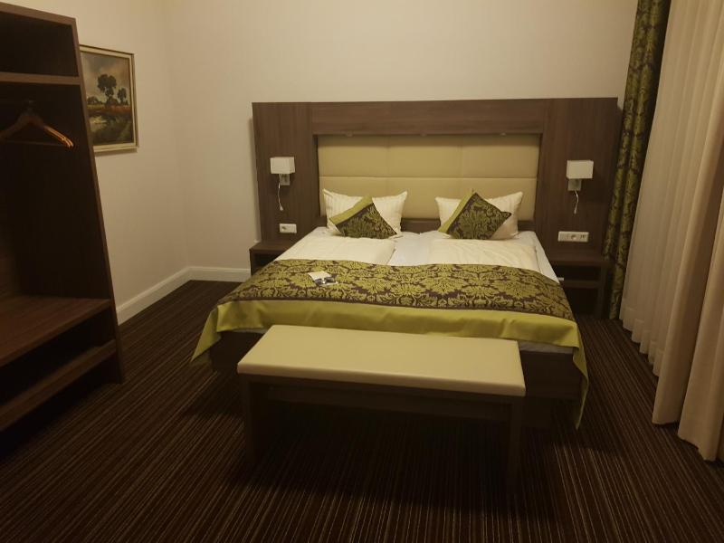 Deluxe Suite **** image 4