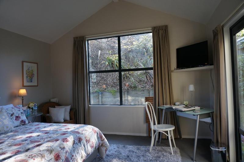 Haven Sanctuary Suite with Private Entrance - image 20