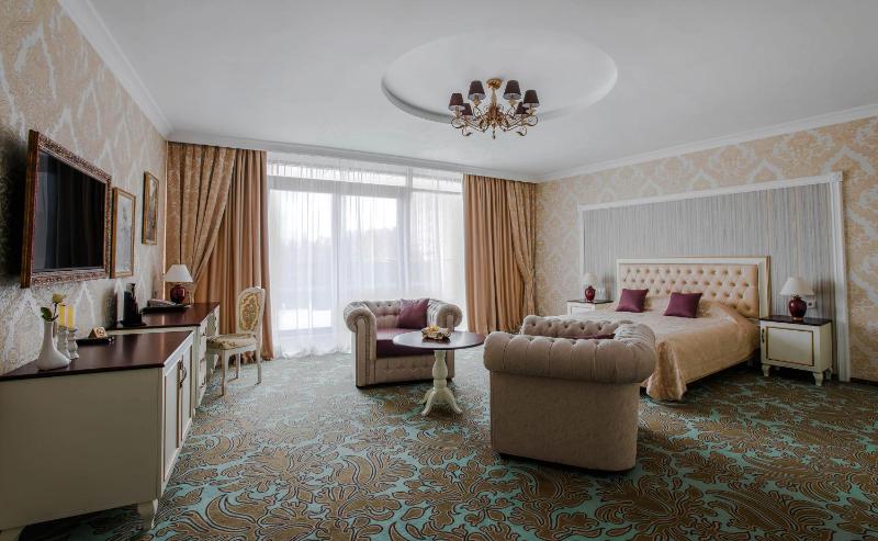 Suite with Terrace image 4