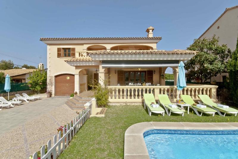Llac Blau - Mediterranean Styled with Pool - image 36