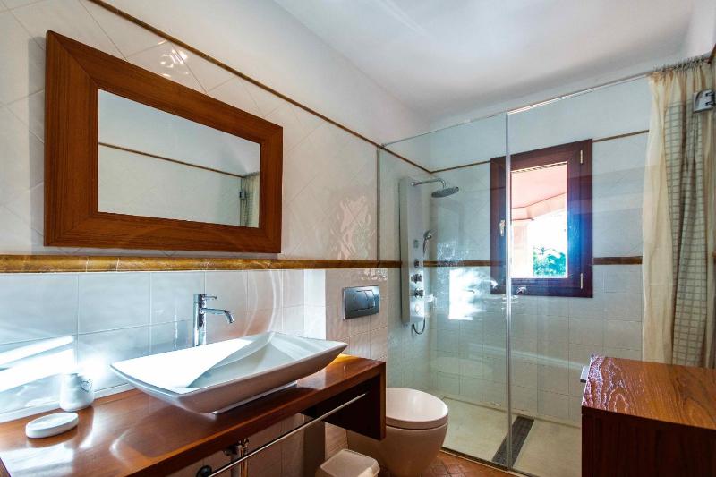 Villa with Private Pool image 2