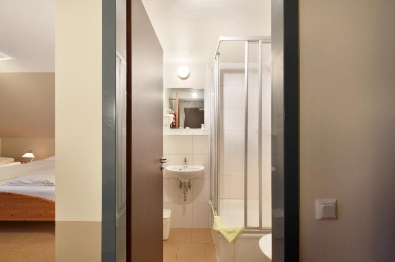 Apartment for 3 People image 2