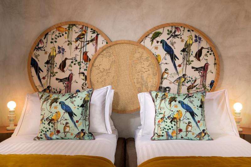 Family Suite with Forum View image 4