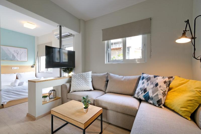 Studio Apartment image 1