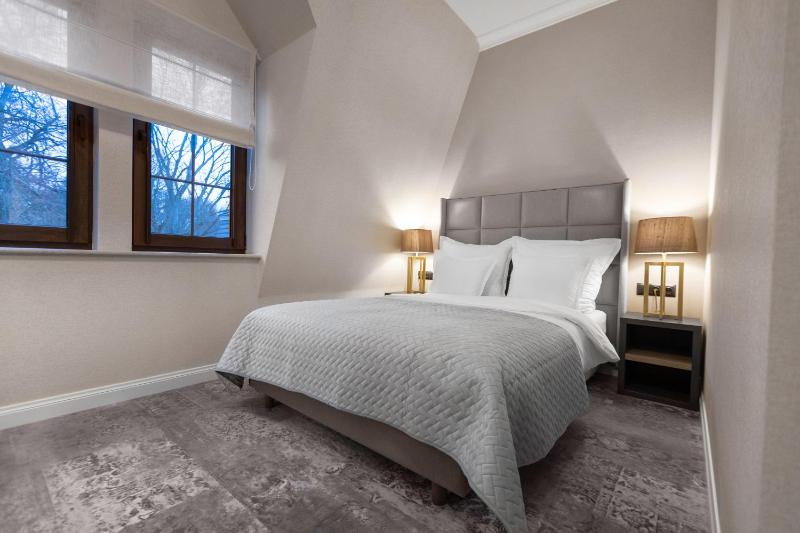 Standard Double Room image 2