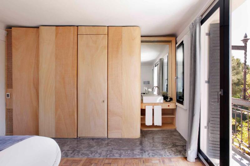 Superior Double Room image 1