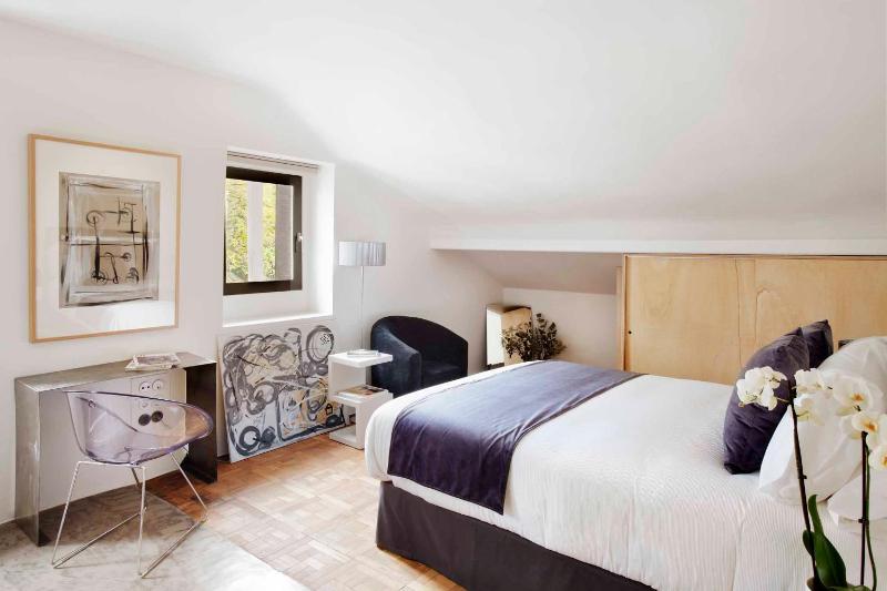 Superior Double Room image 2