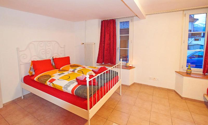 Sunny Day Holiday Apartment - image 9