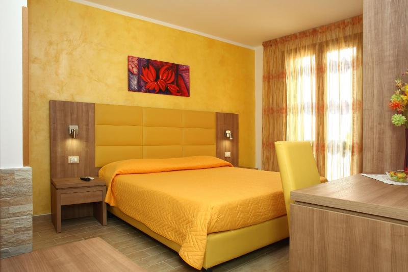 Coralia Bed & Breakfast - image 38